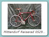 Mittendorf Reiserad 0529 aus Mitte der 1980er Jahre mit "zeitgemäßen Umbauten" (z.B. Brems- Schalthebel von Sachs/Huret) Mitte der 1990er Jahre.
Eigentümer in Erstbesitz: Nikolaus Neininger